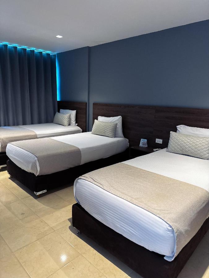 Elite Hotel 3*